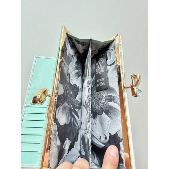 TED BAKER Pezie Popper Mint Green Patent Leather Crystal Bow Matinee Wallet - Picture 13 of 15
